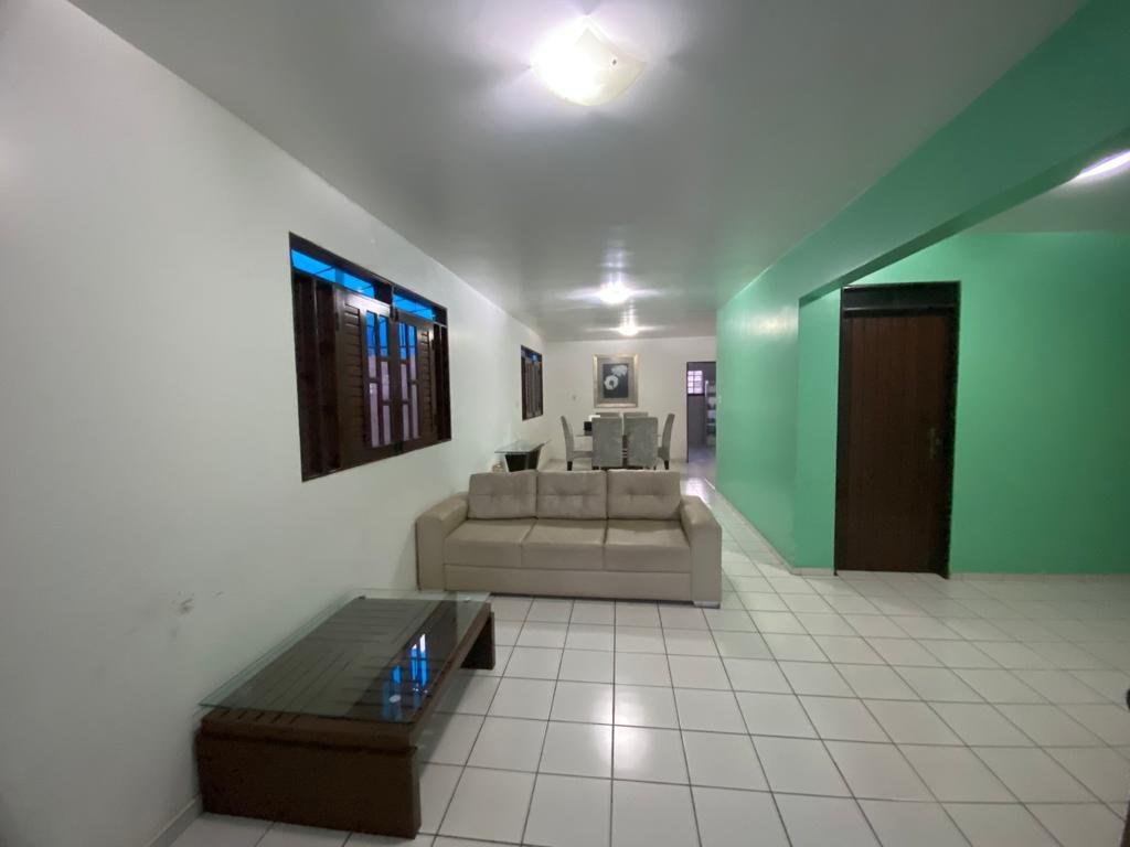 Foto 6 de Casa para Venda em Arapiraca, Baixão, 4 dormitórios, 2 suítes, 2 banheiros, 1 vaga
