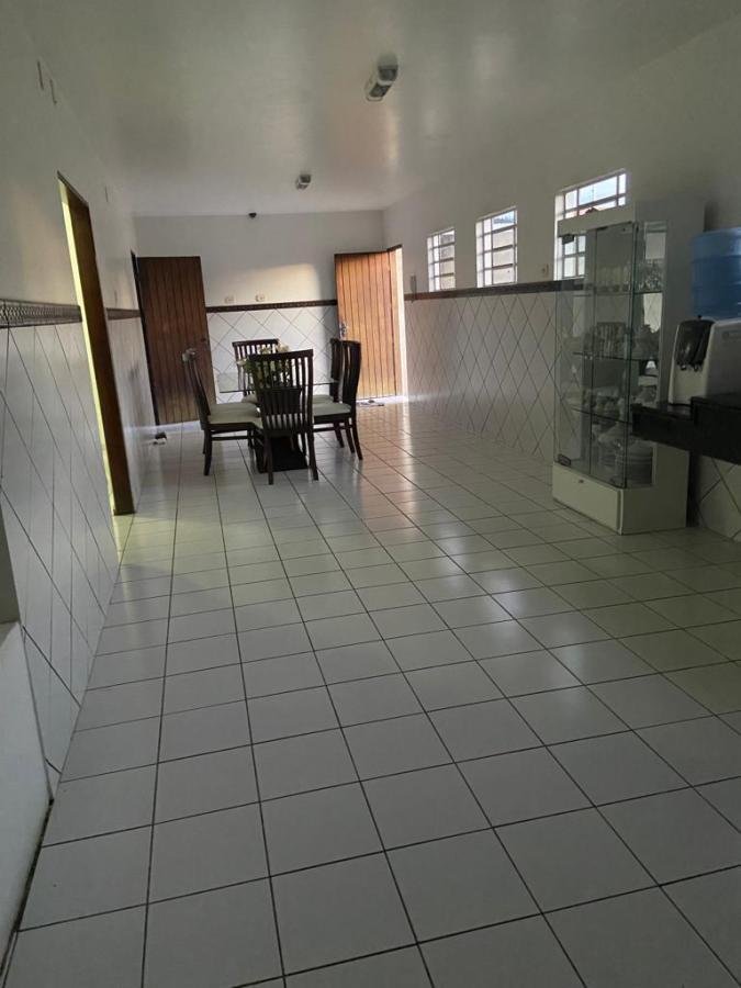 Foto 13 de Casa para Venda em Arapiraca, Baixão, 4 dormitórios, 2 suítes, 2 banheiros, 1 vaga