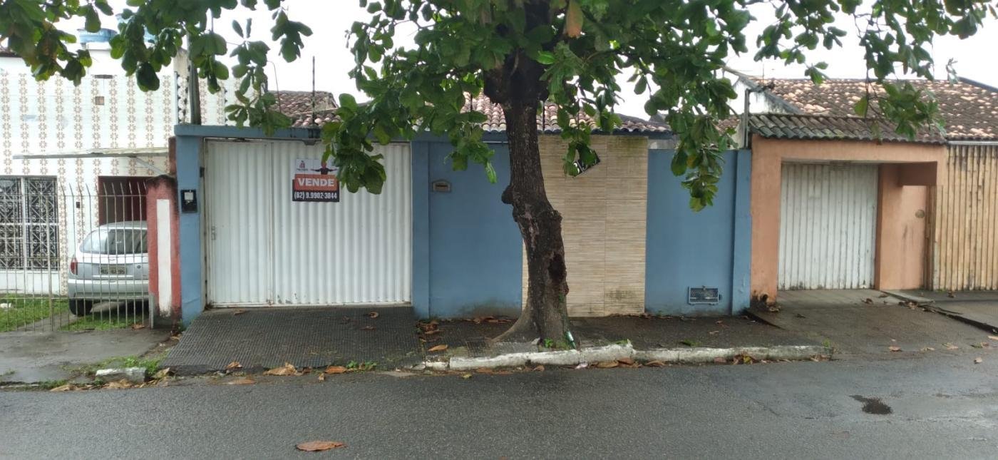 Casa para Venda em Arapiraca, Alto do Cruzeiro, 3 dormitórios, 1 suíte, 1 banheiro, 1 vaga — foto 1
