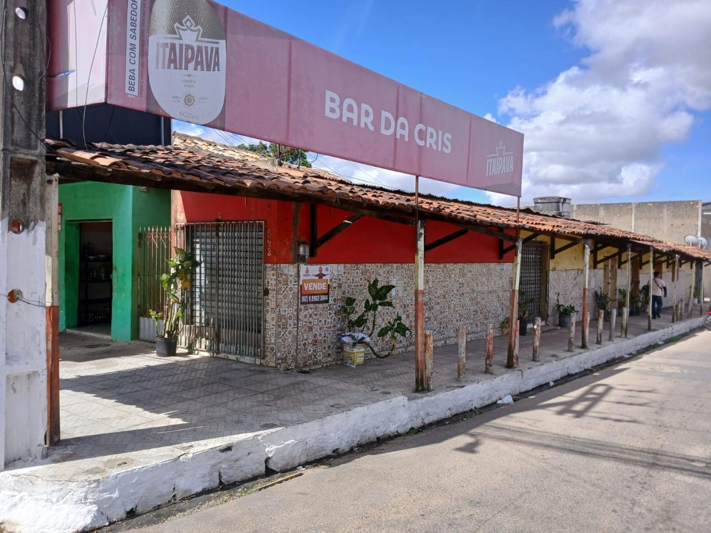 Ponto Comercial para Venda em Arapiraca, Baixão, 3 dormitórios, 2 suítes, 2 banheiros — foto 1