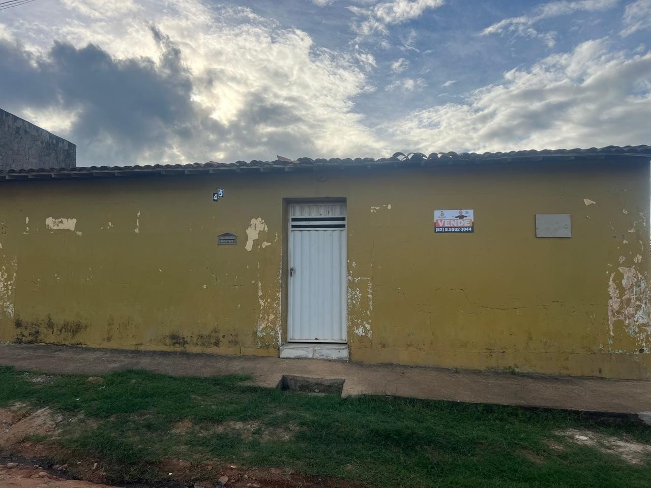 Casa para Venda em Arapiraca, Planalto, 3 dormitórios, 1 banheiro — foto 1